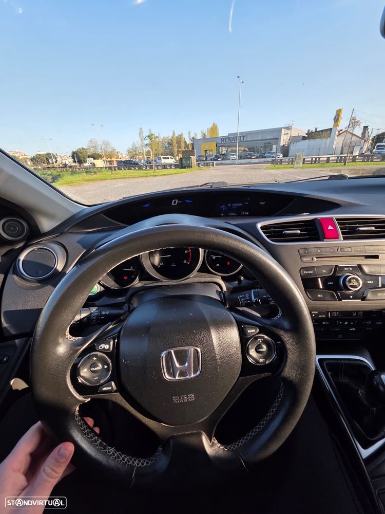 Honda Civic Tourer 1.6 i-DTEC Comfort - 8