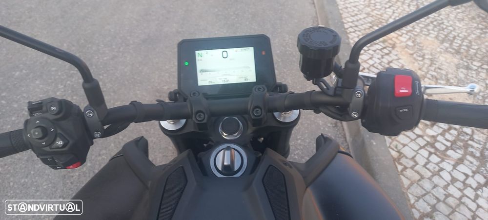 Yamaha MT-09 Y-AMT - 3