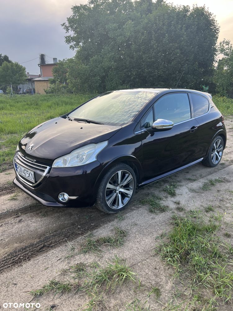 Peugeot 208 1.6 THP Allure - 13