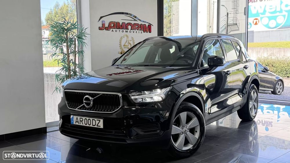 Volvo XC 40 1.5 T2 Momentum Core