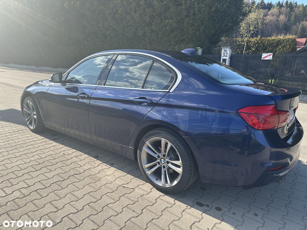 BMW Seria 3 328i Luxury Line - 8