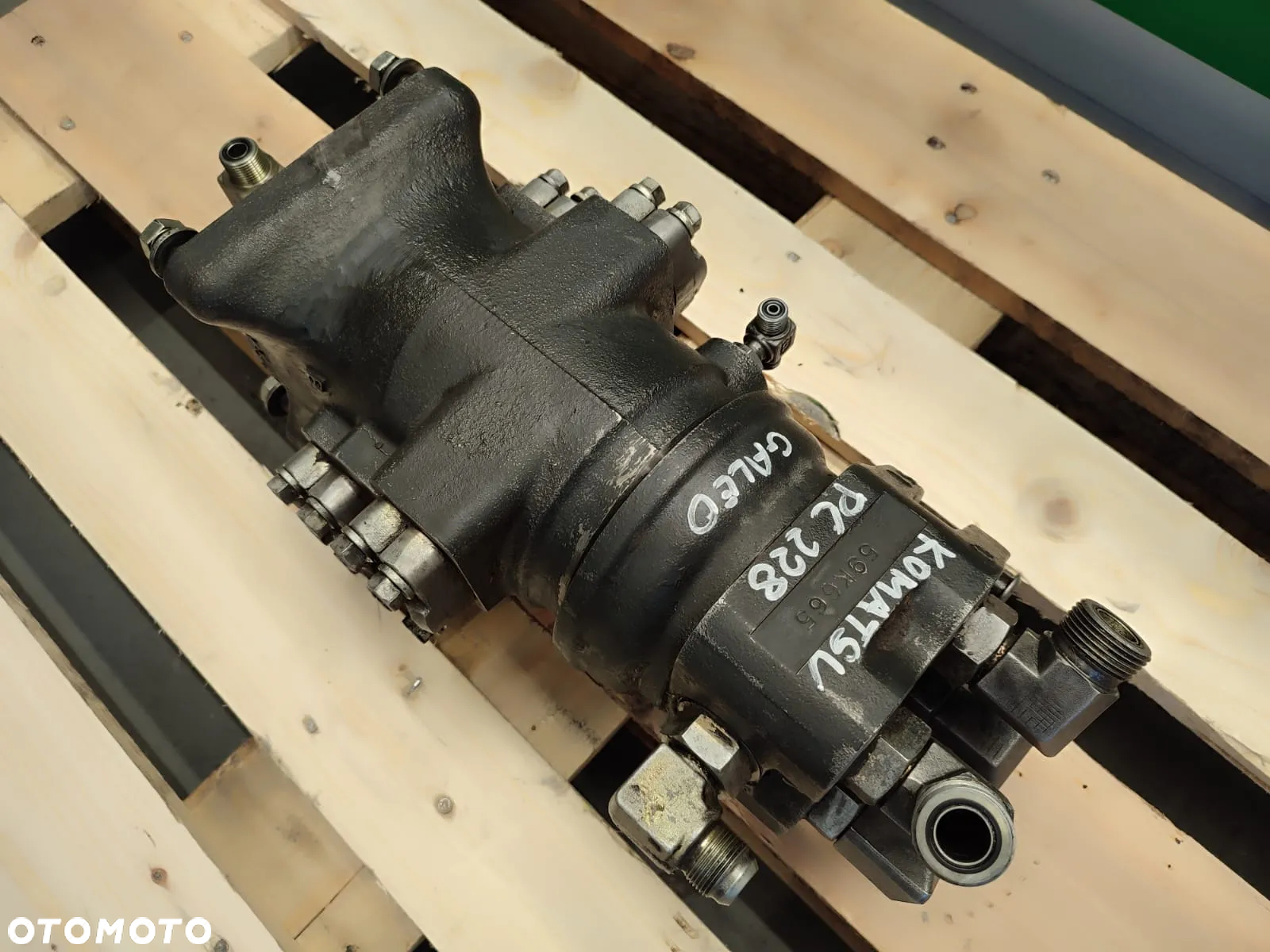 Rotator hydrauliczny 59K665 Komatsu PC228 - 8