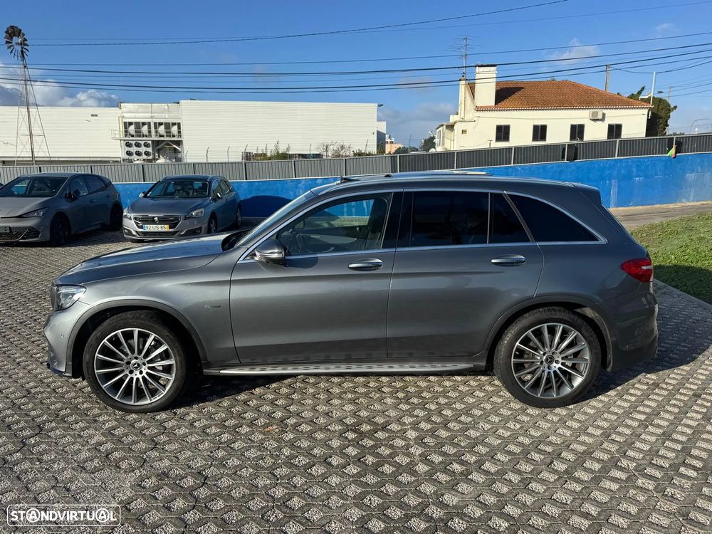 Mercedes-Benz GLC 250 d 4Matic 9G-TRONIC AMG Line - 4