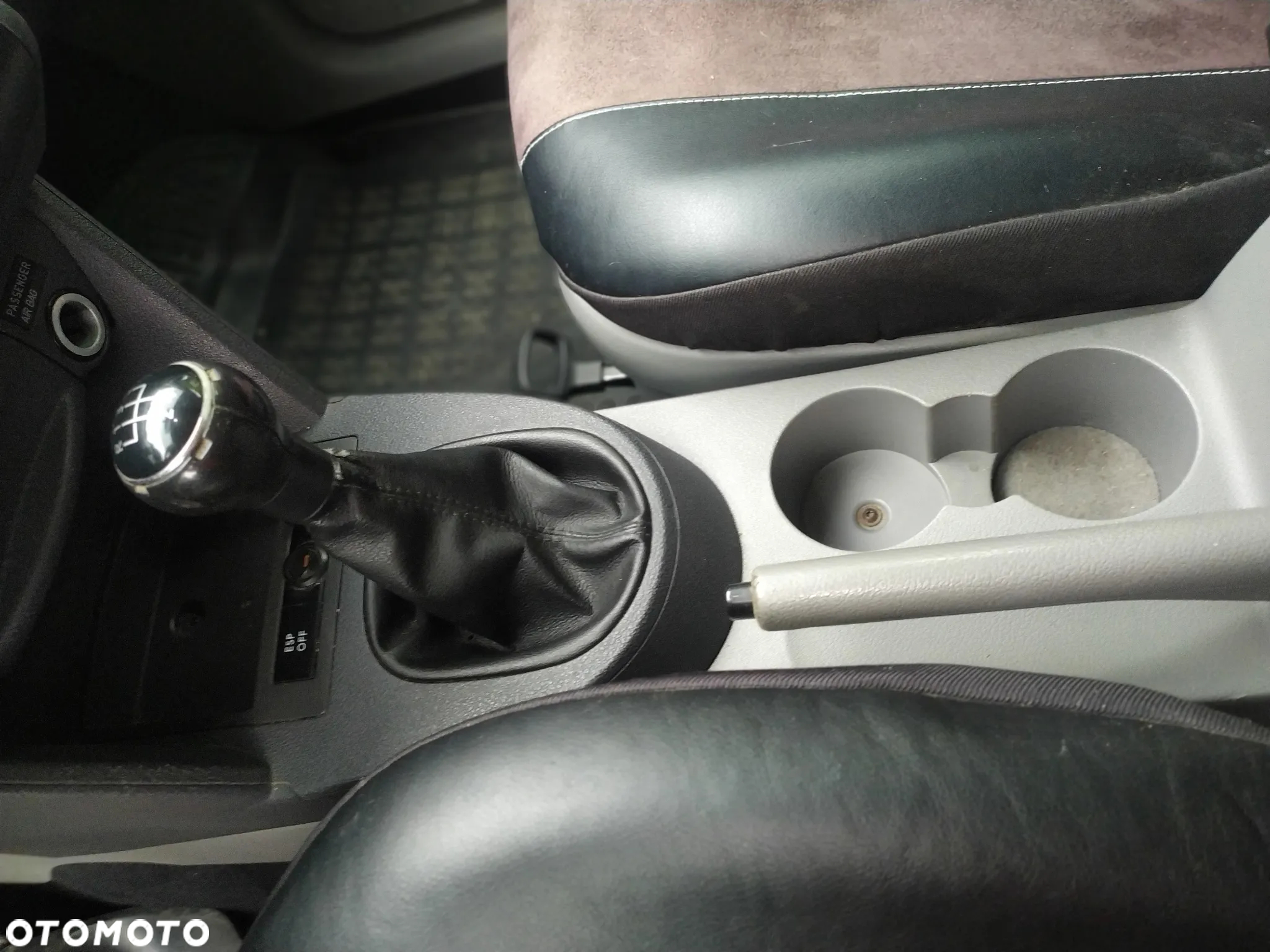 Volkswagen Caddy - 9
