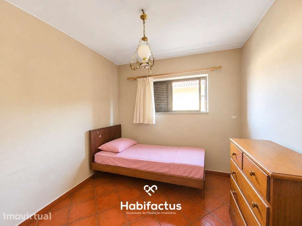 Andar de Moradia com 3 quartos em Abraveses - Viseu - Grande imagem: 4/9