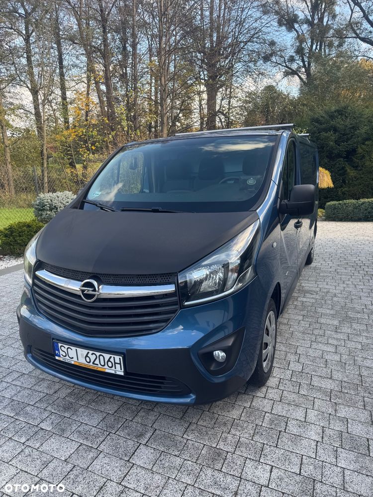 Opel Vivaro - 8