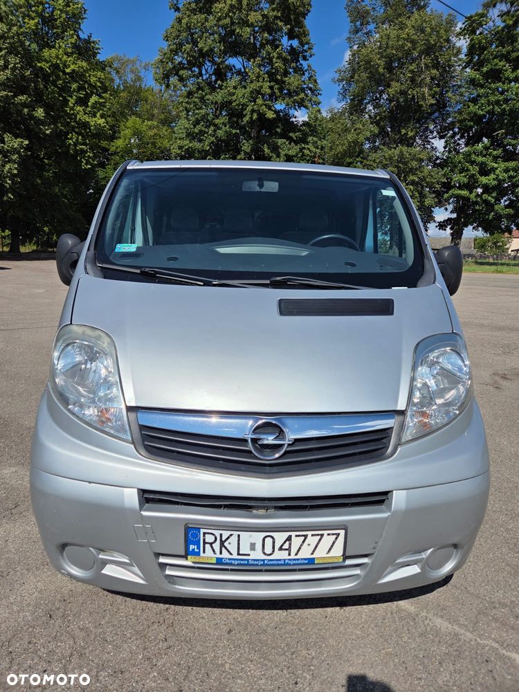 Opel Vivaro - 2