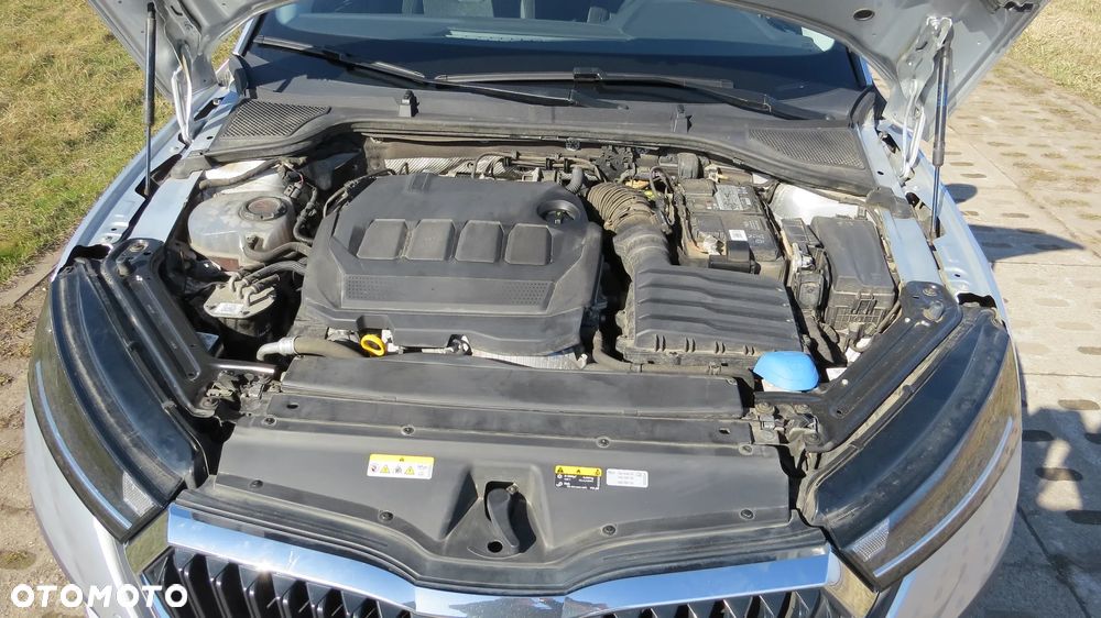 Skoda Octavia 2.0 TDI Ambition DSG - 14