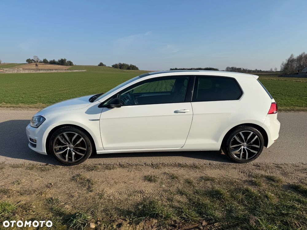 Volkswagen Golf 1.2 TSI BlueMotion Technology Cup - 3