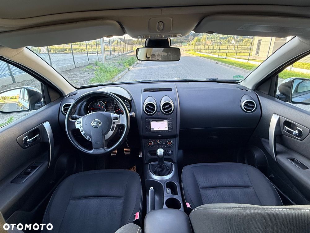Nissan Qashqai 1.6 I-Way - 23