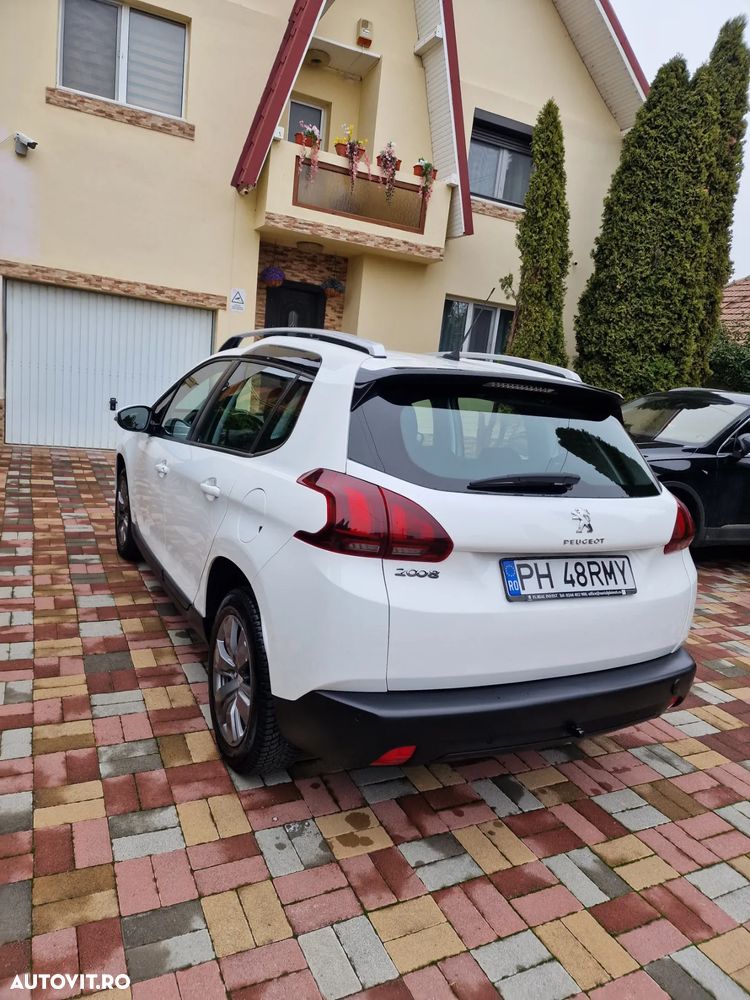 Peugeot 2008 1.2 PureTech Turbo EAT6 S&S Active - 3