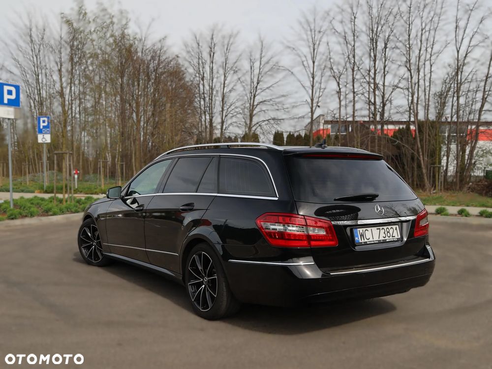 Mercedes-Benz Klasa E 220 CDI BlueEff Avantgarde - 11