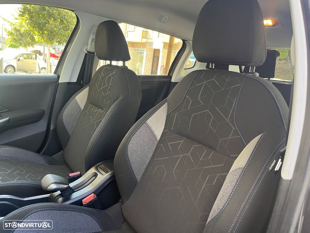 Peugeot 2008 1.2 PureTech Style - 24