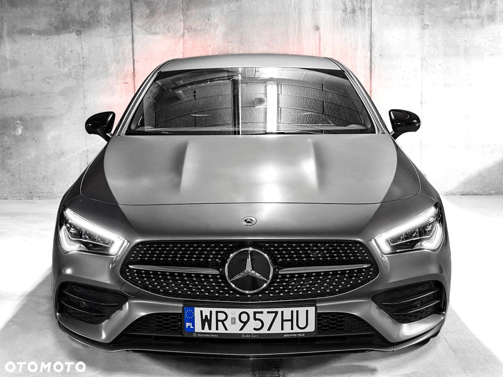 Mercedes-Benz CLA 250 E AMG Line 8G-DCT - 3