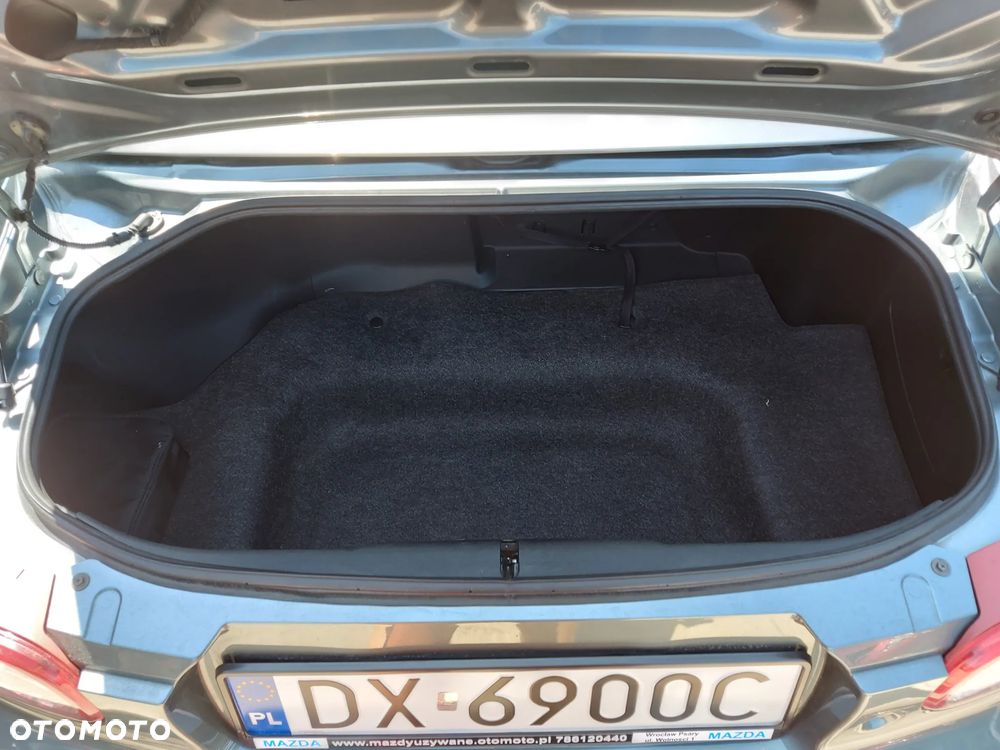 Mazda MX-5 1.8 MZR Roadster Coupe Kaminari - 32
