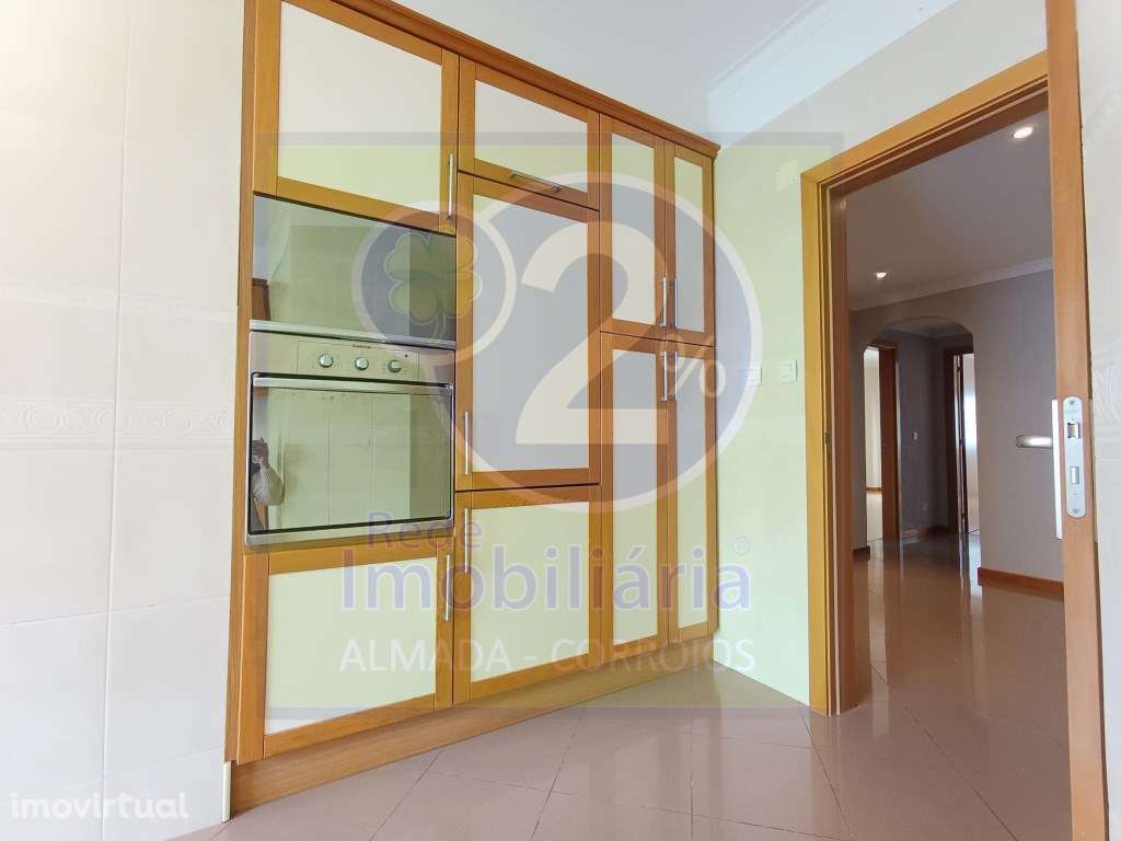 T2, arrecadação e parqueamento - Grande imagem: 4/14