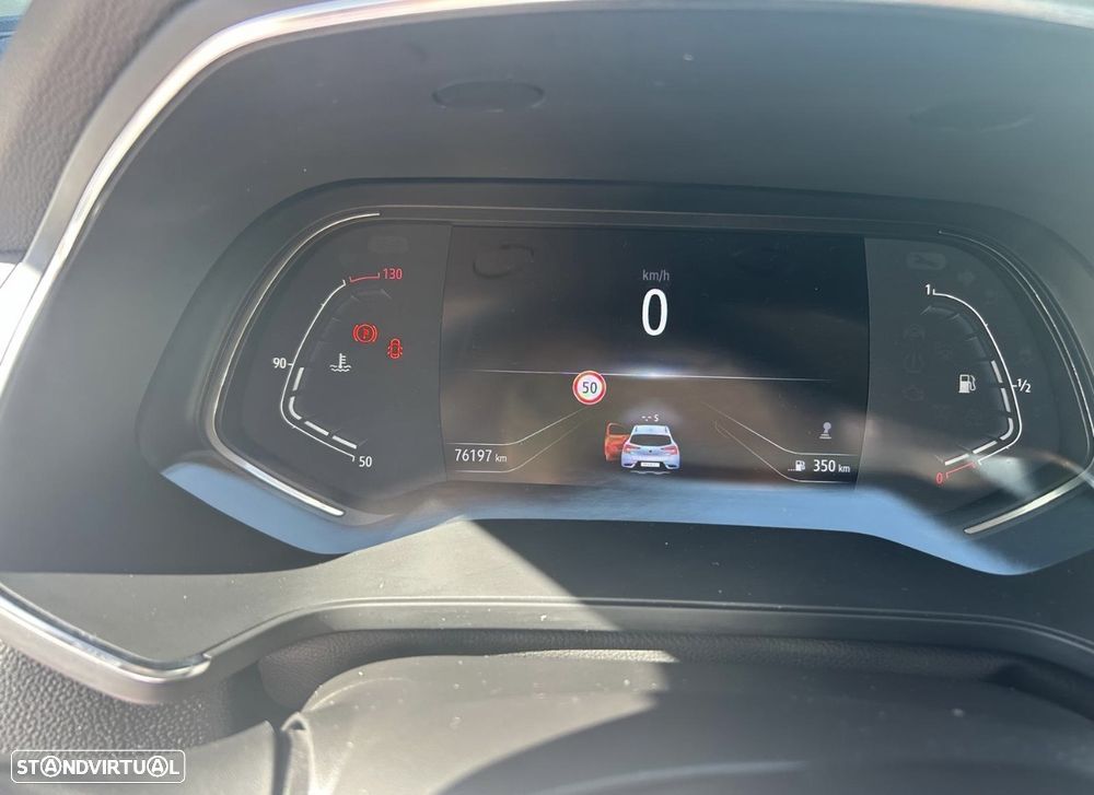 Renault Captur - 11