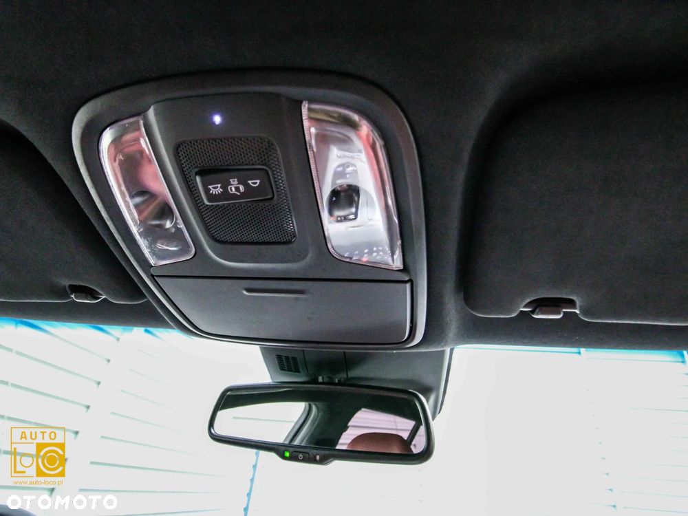 Kia Stinger 2.0 T-GDI GT Line - 36