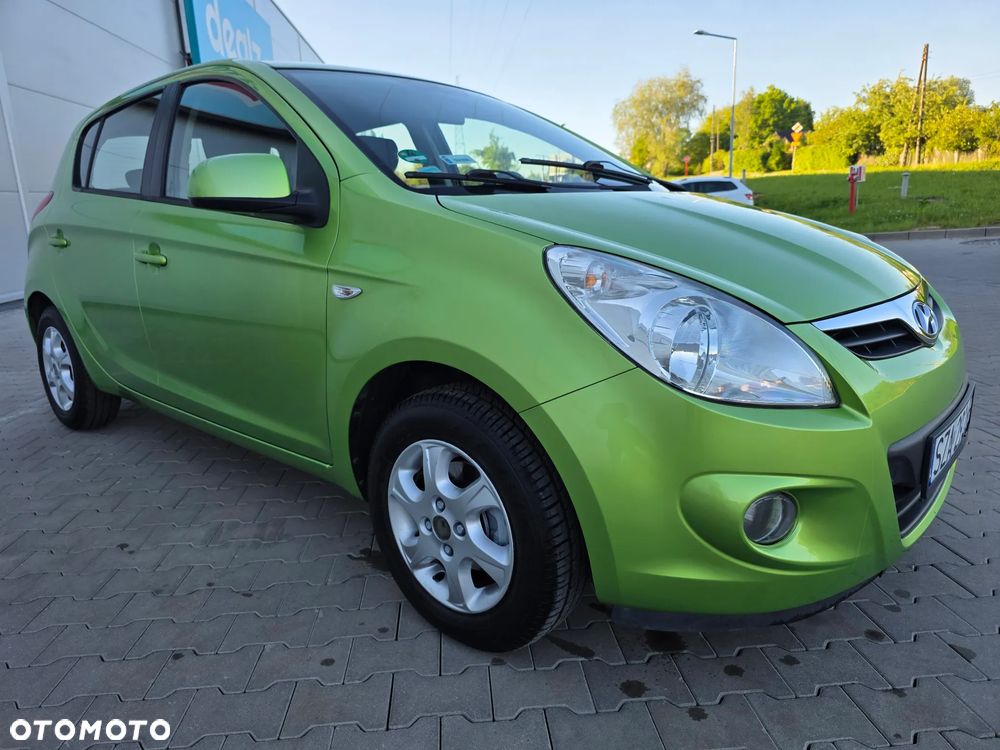 Hyundai i20 1.2 FIFA WM Edition - 7