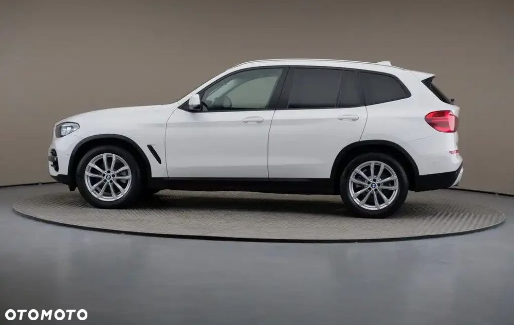 BMW X3 xDrive20i Advantage - 7