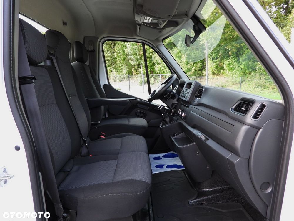 Renault MASTER WYWROTKA TEMPOMAT LEDY BLIŹNIACZE KOŁA KLIMATYZACJA  130KM - 34