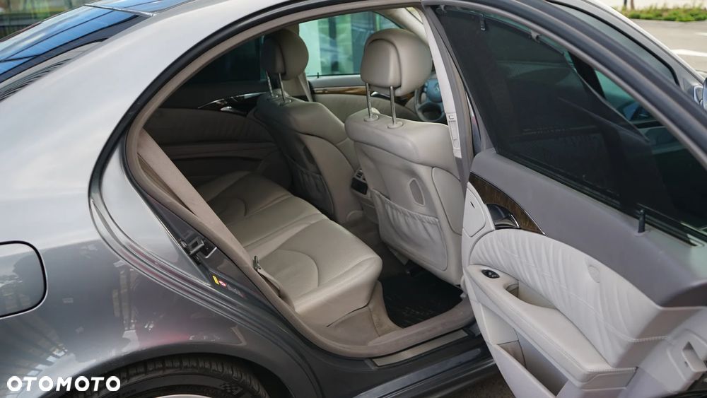 Mercedes-Benz Klasa E ver-63-amg-amg-speedshift-7g--mct - 21