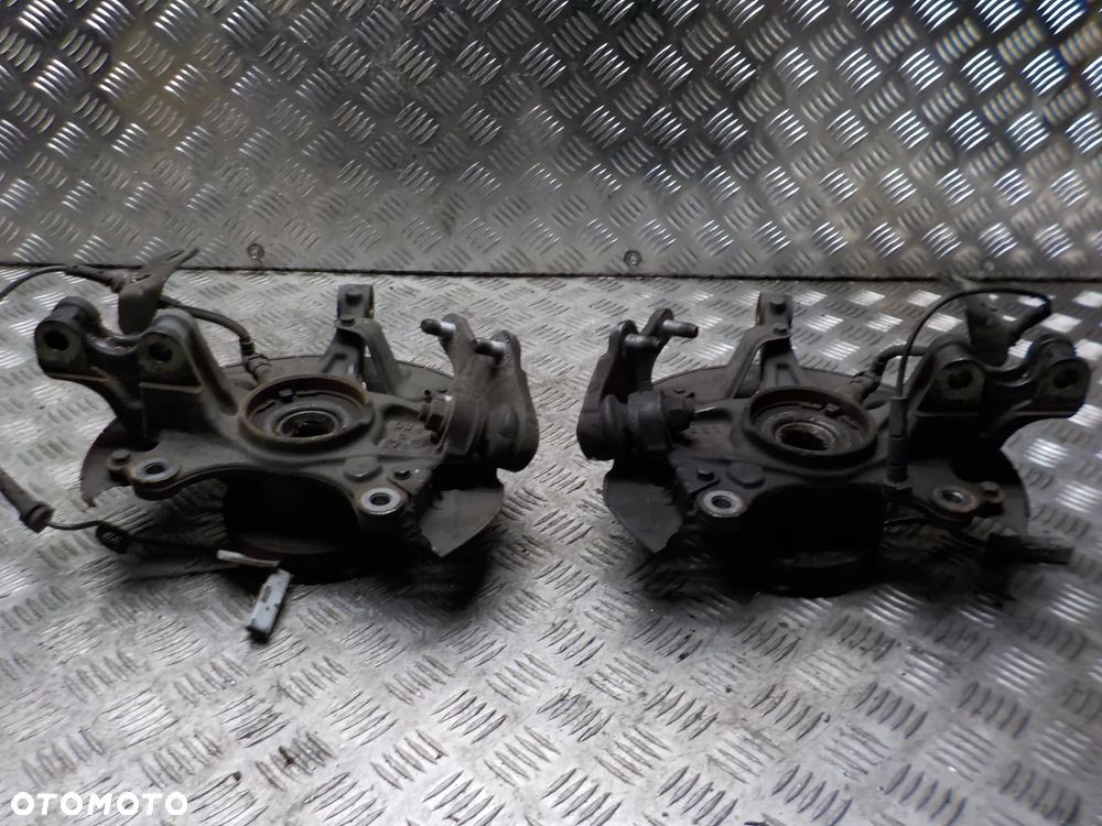 PEUGEOT 3008 II 1.2 THP ZWROTNICA PRAWA LUB LEWA - 5