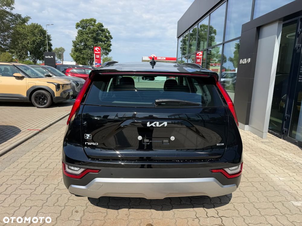 Kia Niro 1.6 GDI Hybrid M - 4