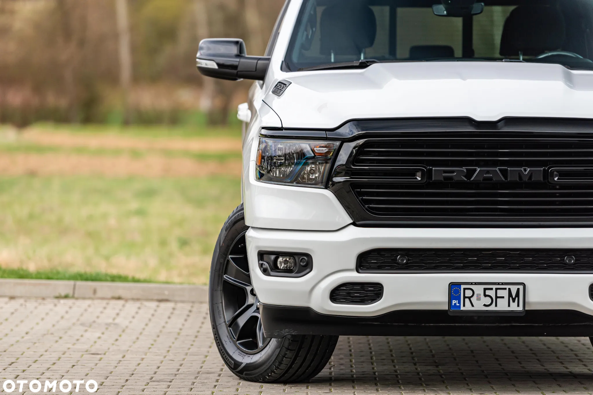 Dodge RAM 1500 5.7 4x4 - 13