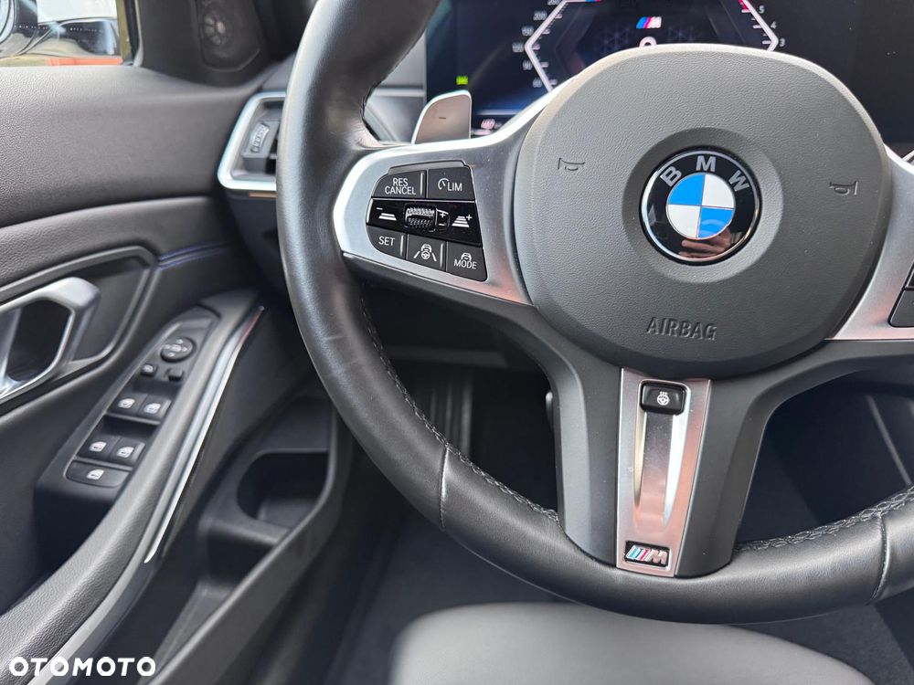 BMW Seria 3 320d xDrive M Sport Sport - 23