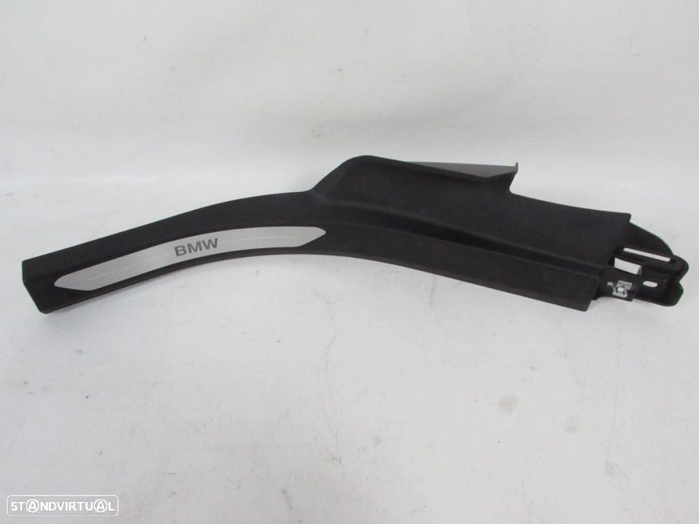 Rodapé da Porta Esquerdo/Trás Seminovo/ Original BMW X5 (G05) 51477442161 - 1