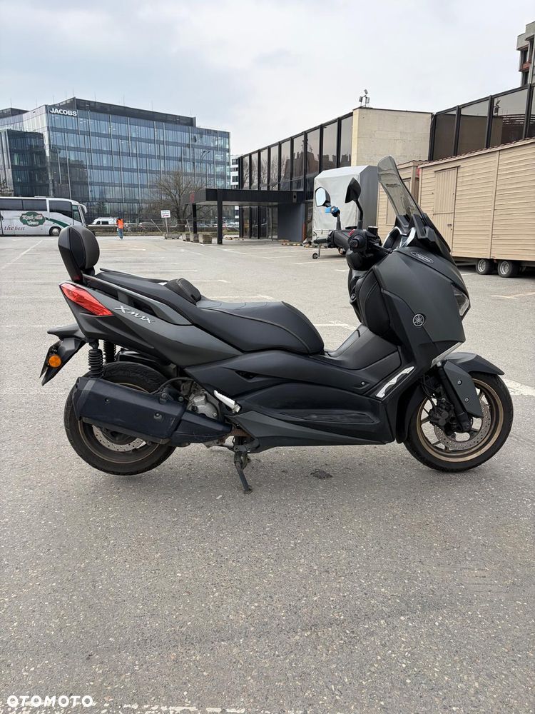 Yamaha X-max - 8