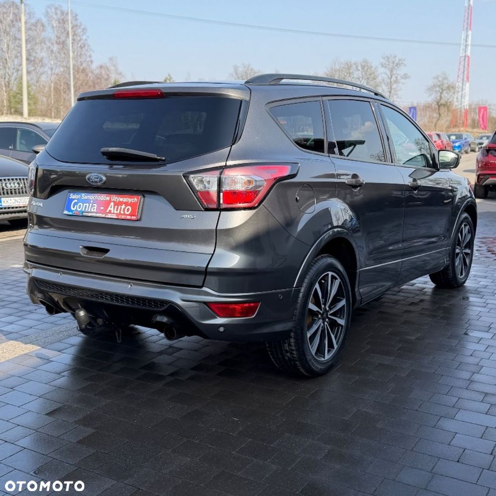 Ford Kuga - 12