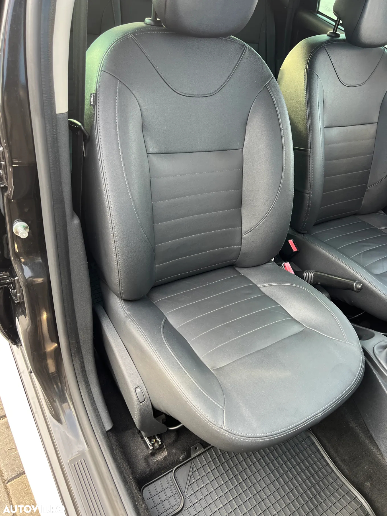 Dacia Duster 1.5 dCi 4x2 Prestige - 17