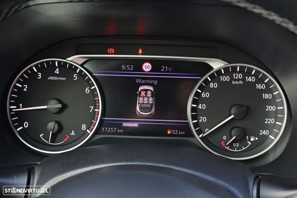 Nissan Juke 1.0 DIG-T Tekna - 9