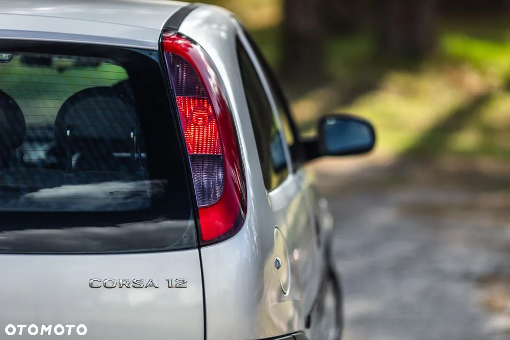 Opel Corsa 1.2 16V - 13