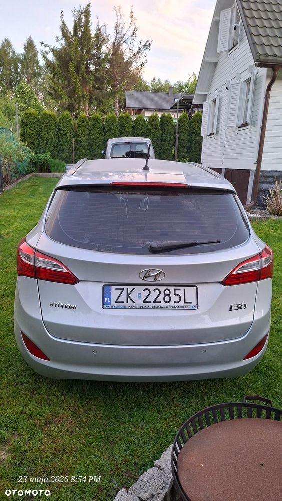 Hyundai i30 1.6 CRDi Classic + - 6