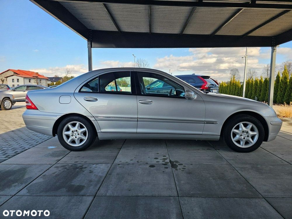 Mercedes-Benz Klasa C 180 Kompressor Elegance - 10