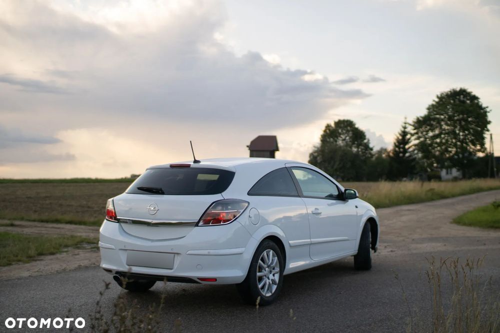 Opel Astra 1.6 T Sport - 9
