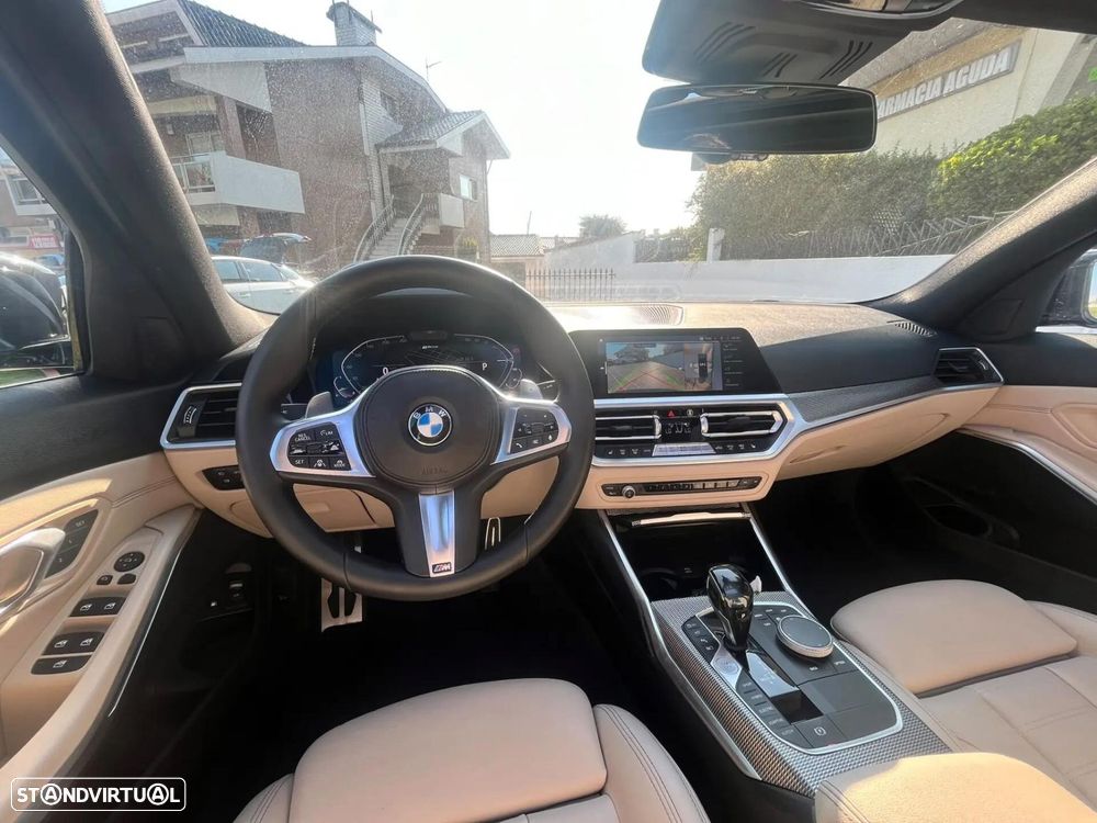 BMW 330 e Pack Desportivo M Auto - 9