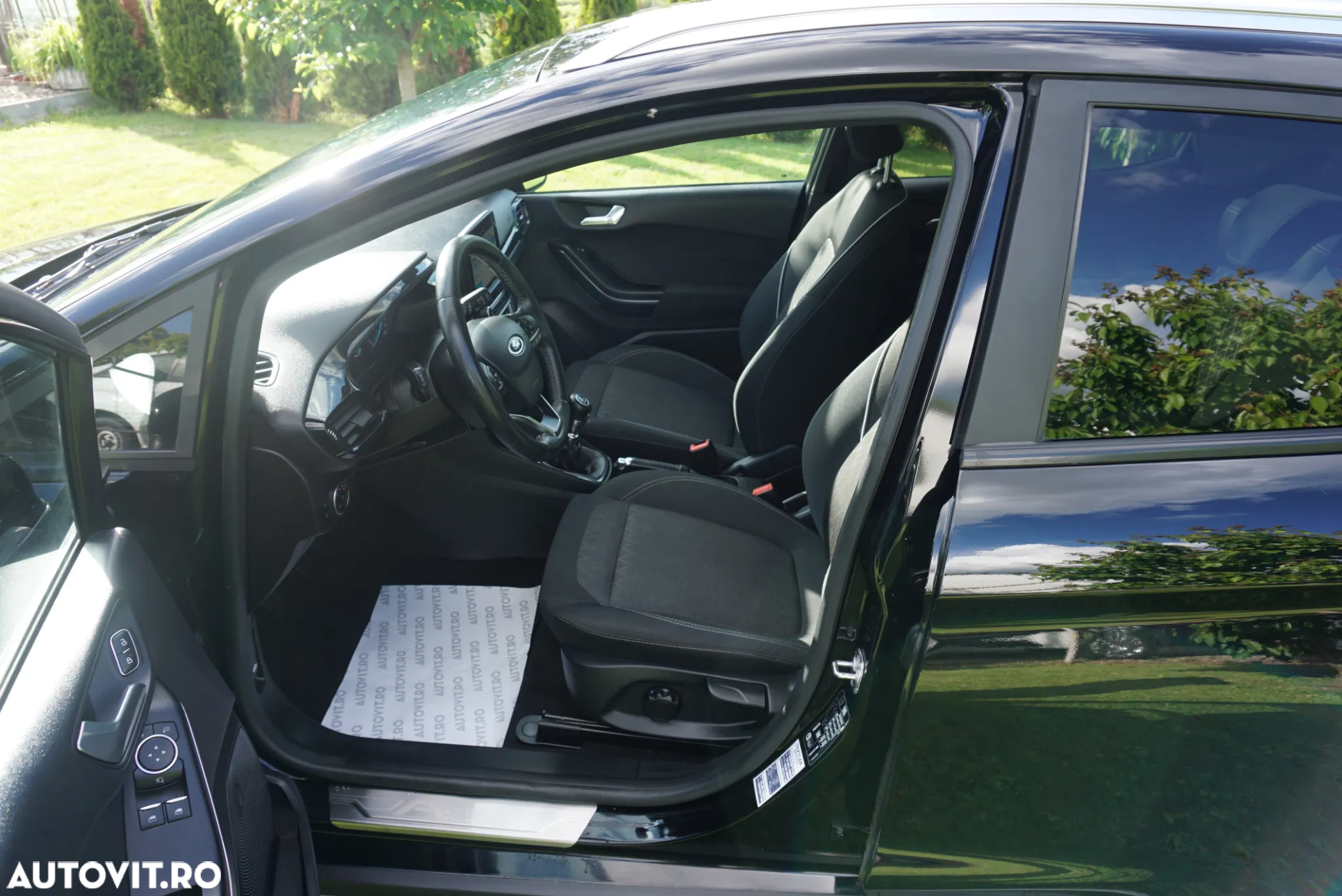 Ford Fiesta 1.0 EcoBoost Start-Stop ST-LINE - 6