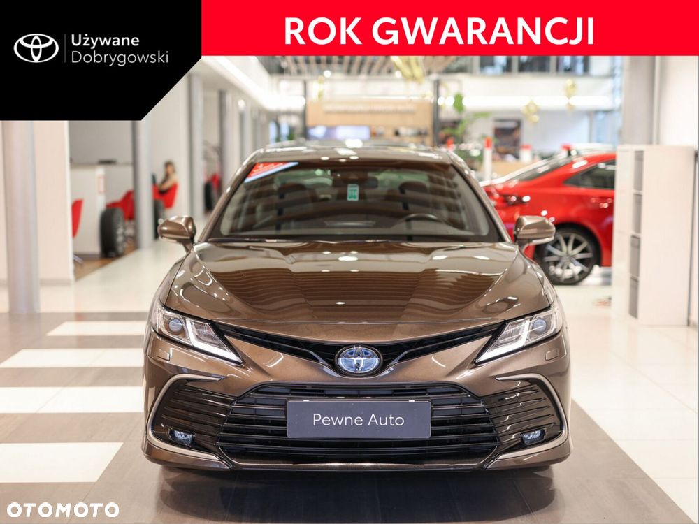 Toyota Camry 2.5 Hybrid Prestige CVT - 2
