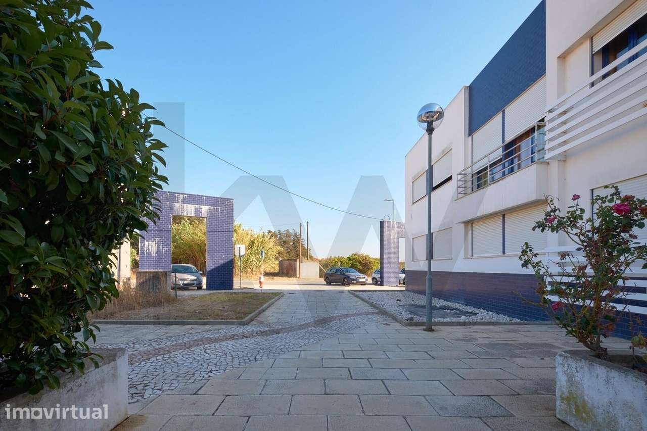 Apartamento T2 em Grândola – Conforto, Localização e Excelente Potenci - Grande imagem: 2/32