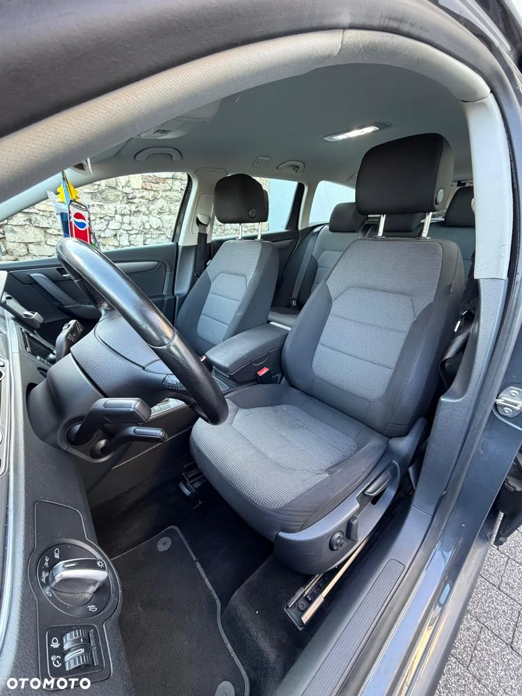 Volkswagen Passat 1.6 TDI BlueMotion Technology Comfortline - 15