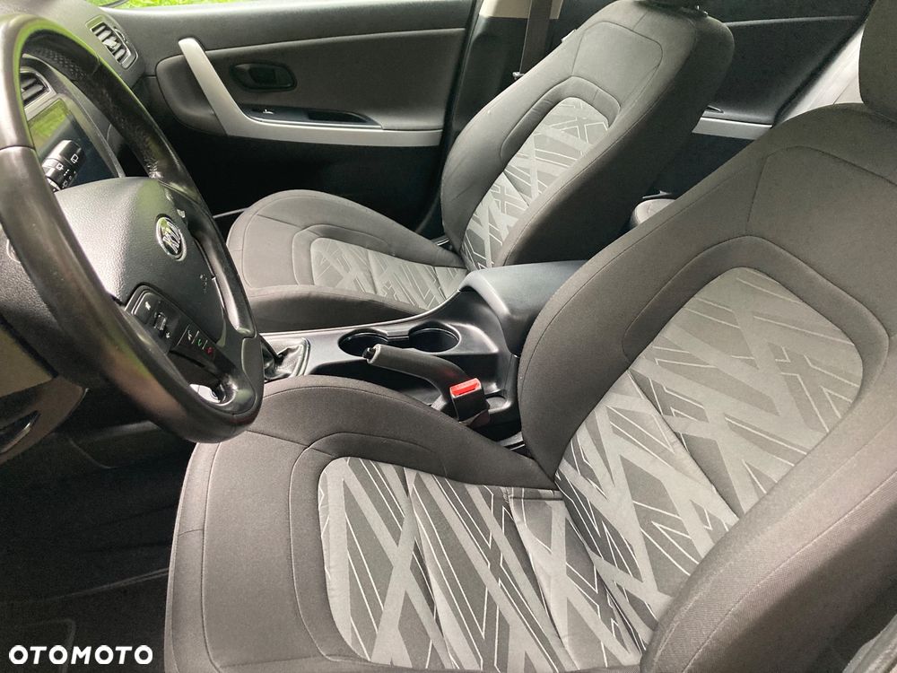 Kia Ceed - 14