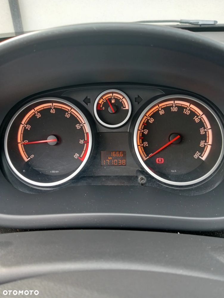 Opel Corsa 1.2 16V - 15