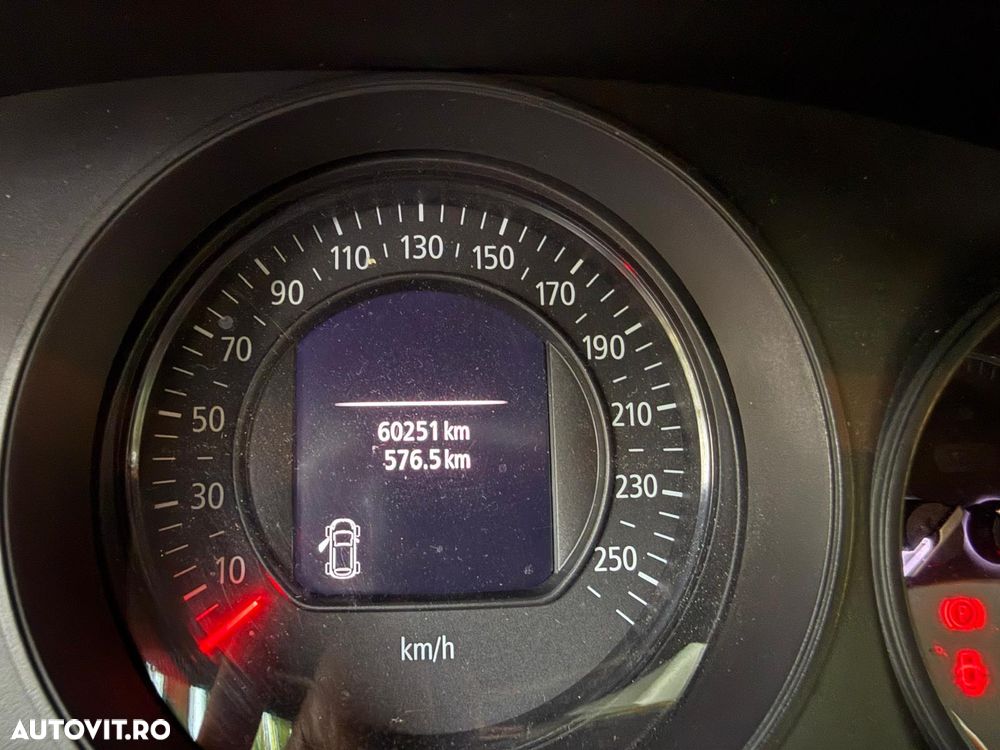 Renault Megane TCE GPF Life - 11