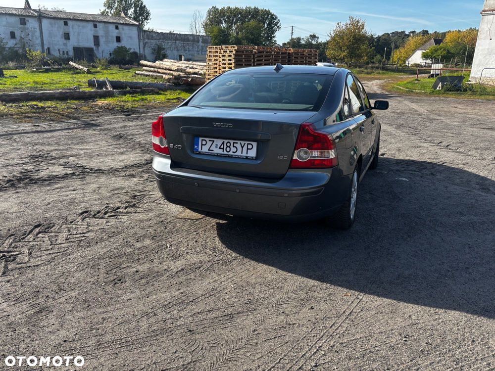 Volvo S40 - 4