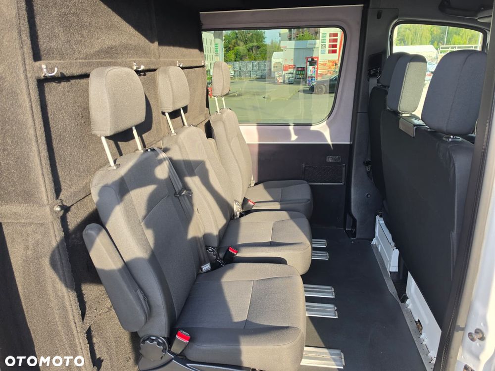Mercedes-Benz sprinter - 13