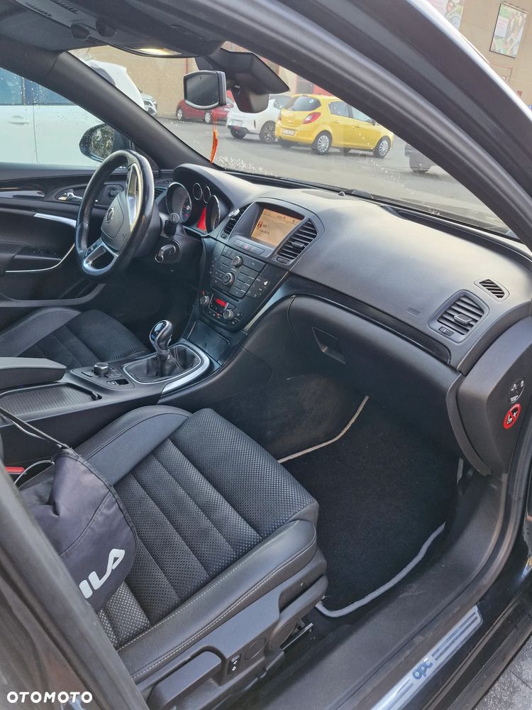 Opel Insignia 2.8 Turbo 4x4 OPC - 17
